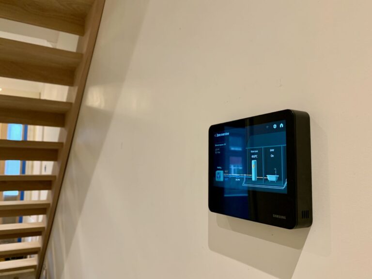Samsung AI Home controller (and digital picture frame!)